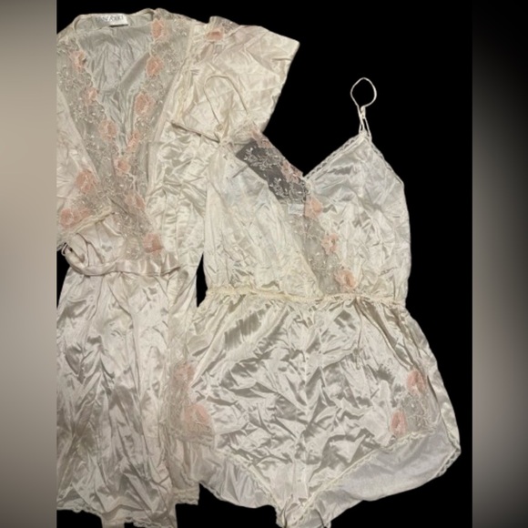 Rare VTG 70s Sans Souci Ivory Satin Lace Chemise & Robe Set 34/M Bridal - Picture 3 of 16